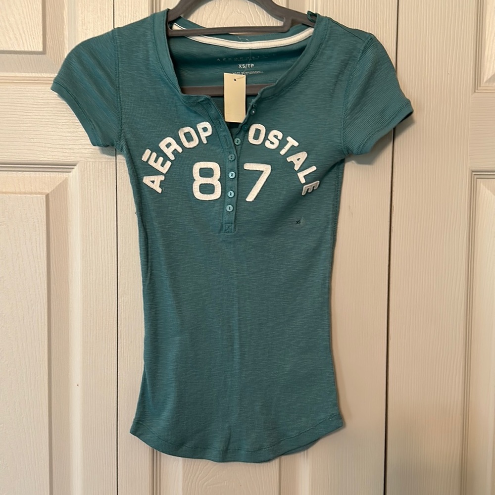 Aeropostale woman’s teal t-shirt size xs